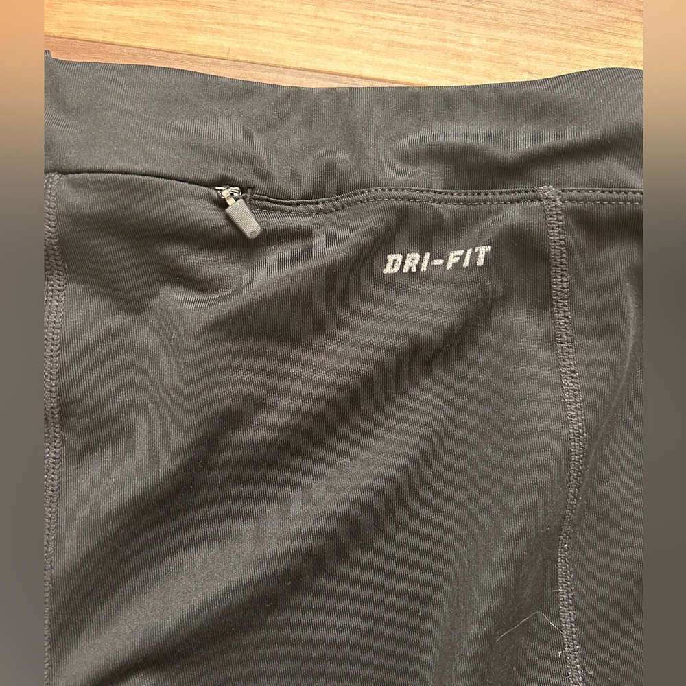 Women’s NIKE DRI FIT running soccer tennis yoga fitness workout tights M EUC - Picture 7 of 11